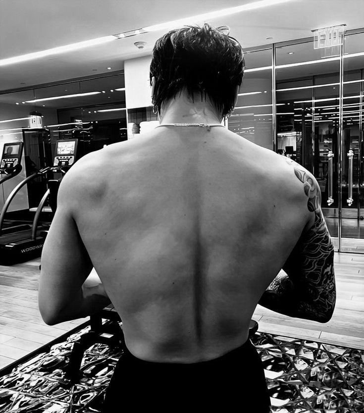 ▸ 𝙋𝙡𝙖𝙮 .ᐟ 𝘮𝘪𝘤𝘩𝘪。🐈 tweet media