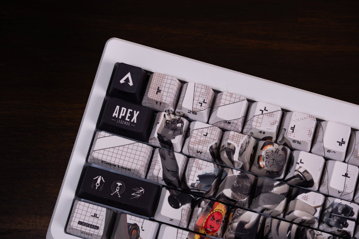 DammHQ's tweet image. War Machine by @higround x @PlayApex