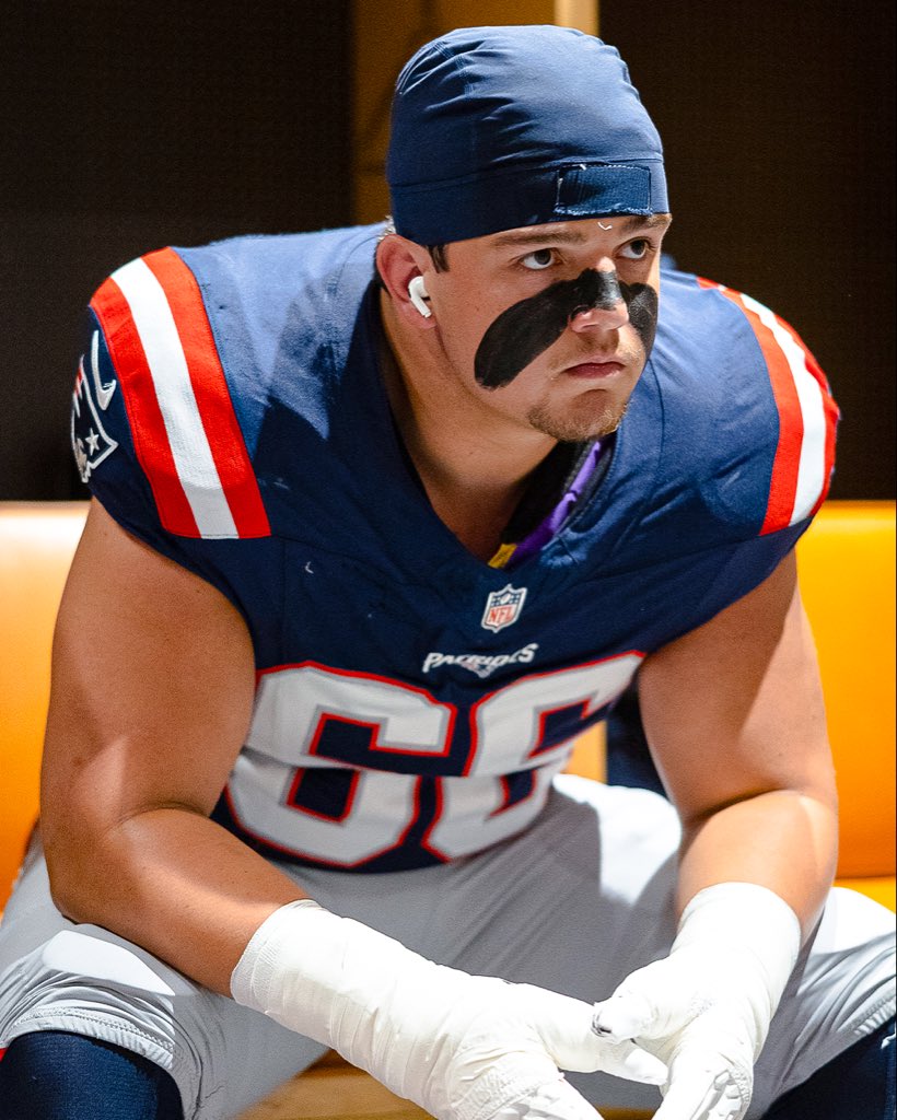 Patriots's tweet image. They’re back 🔥

@will_campbell66 | @miltonw_12