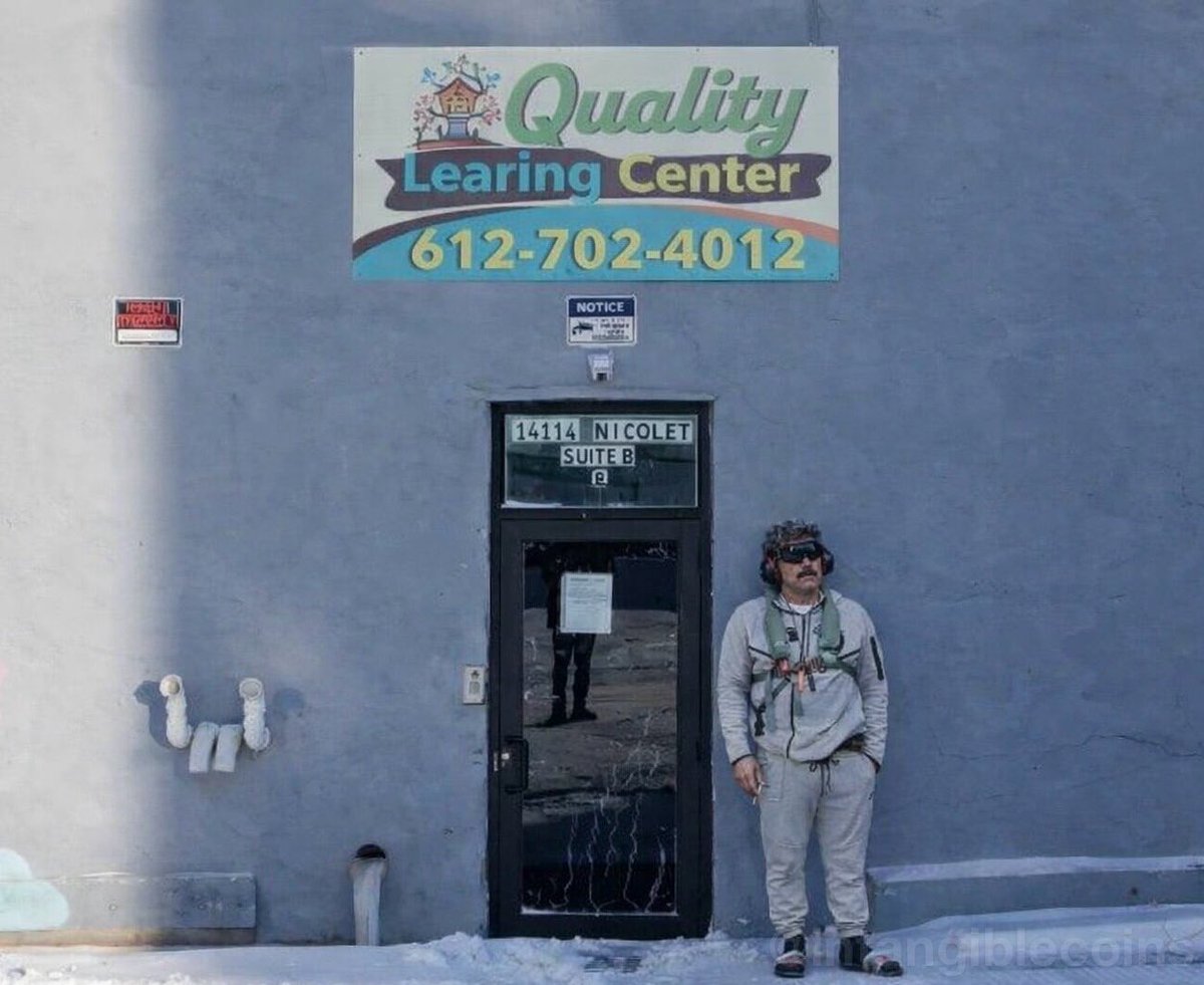 Alex Thorn tweet media