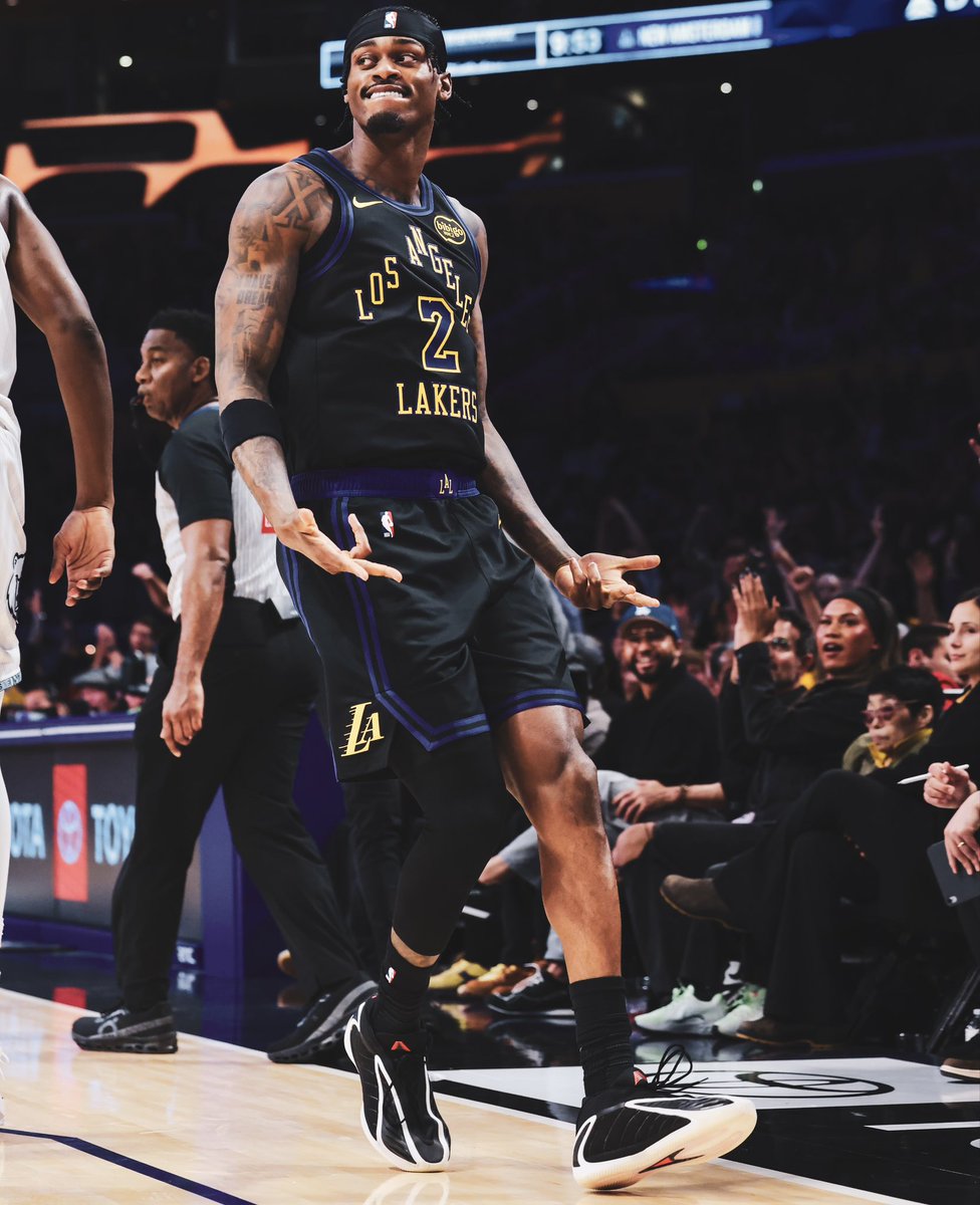 Jarred Vanderbilt tweet media