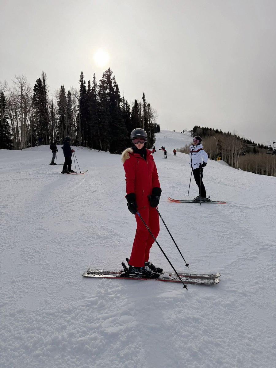 Marieivanak tweet picture