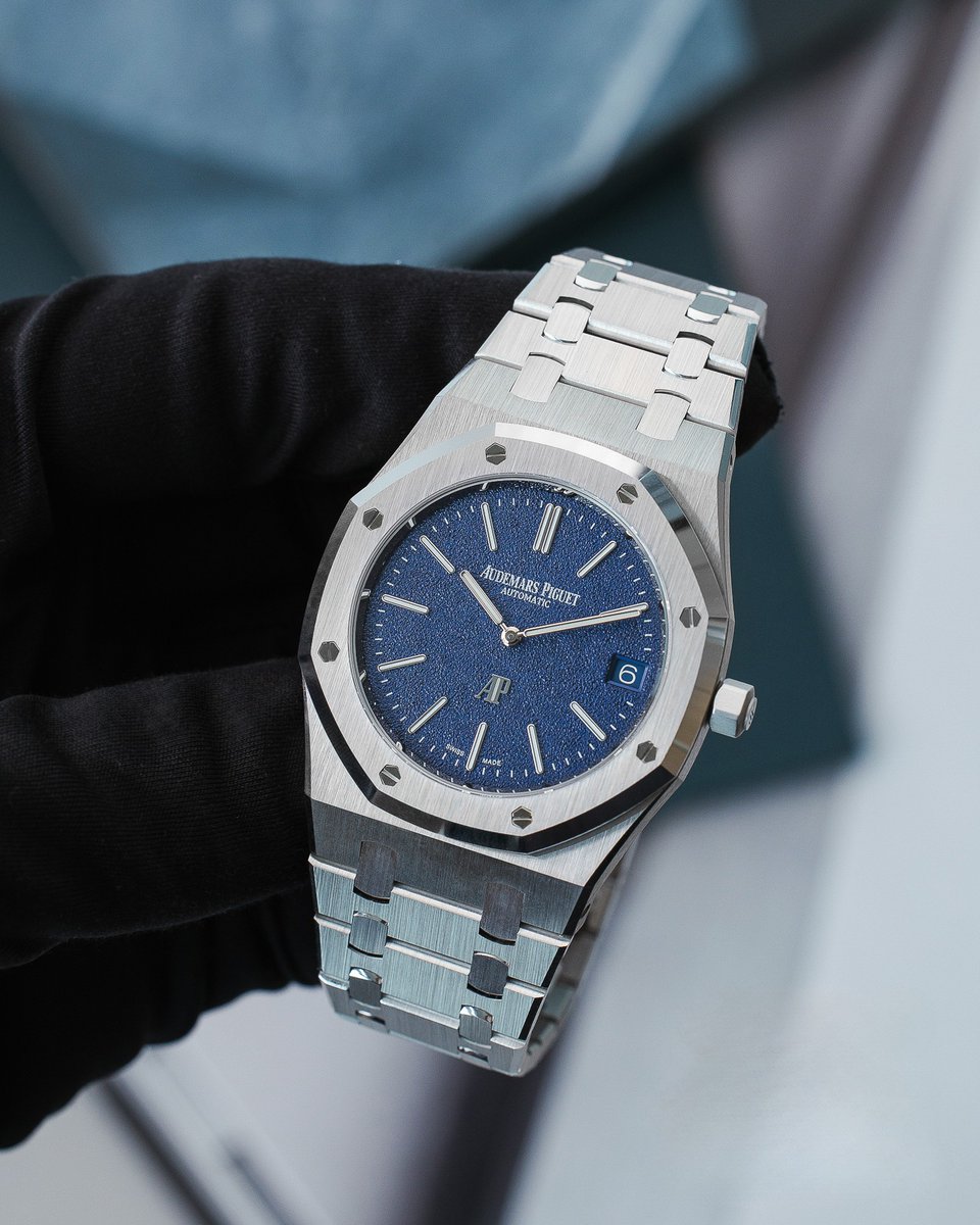 Elegance, Personified. 🩵