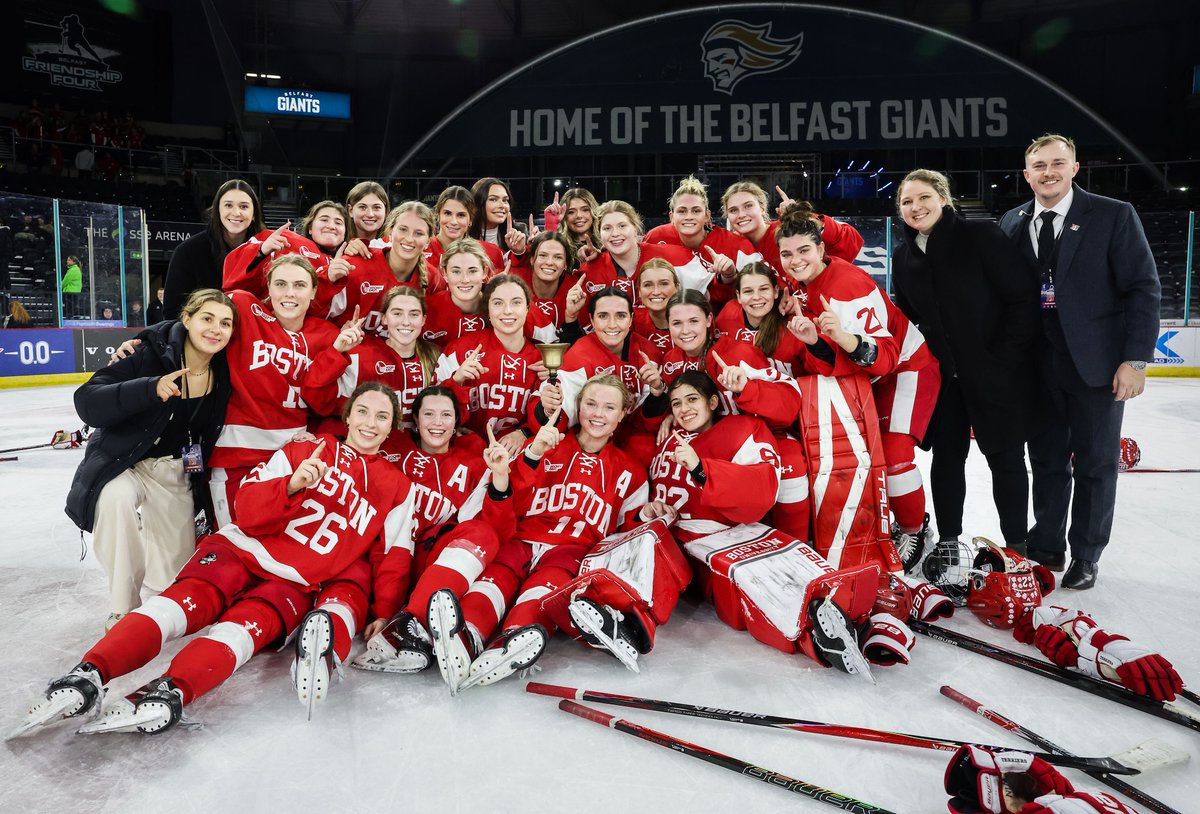 What an incredible weekend of <a href="/NCAA/">NCAA</a> hockey 🏒

Congratulations and thank you to all four teams for making this year's Friendship Series one of the most memorable tournaments to date 👏

📰 Read more → bit.ly/FriendshipSeri…

📸 <a href="/snappercherry/">William Cherry</a>