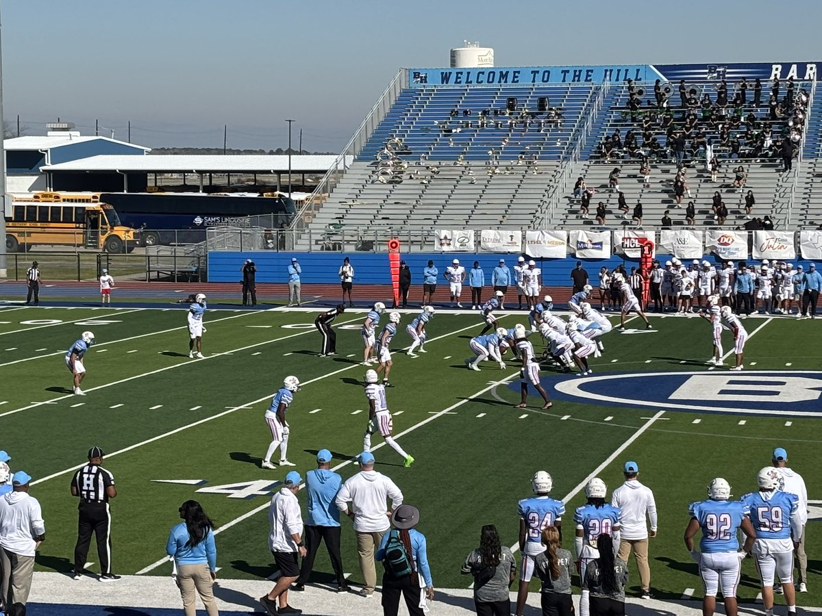 JacobAlford50's tweet photo. Got to come watch my guy @Camerongriffin0 play in the @BayouBowlGHFCA

Wherever he plays at the next level…you’re getting an absolute MAULER who plays with relentless effort at all times! #compEAT https://t.co/iNg9H66tOe