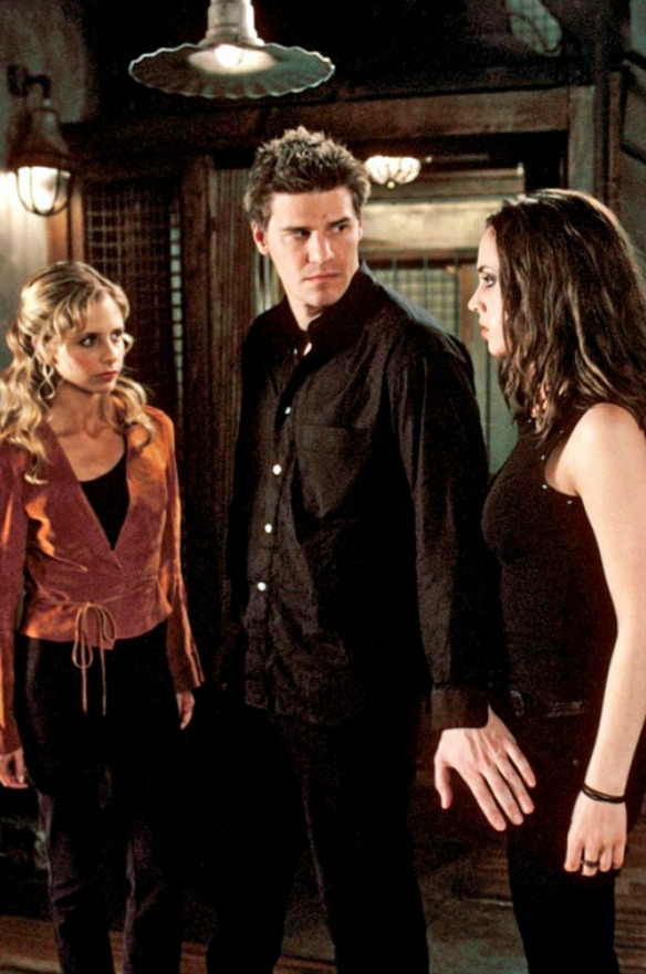I miss the era of fun crossover episodes #btvs #angeltheseries