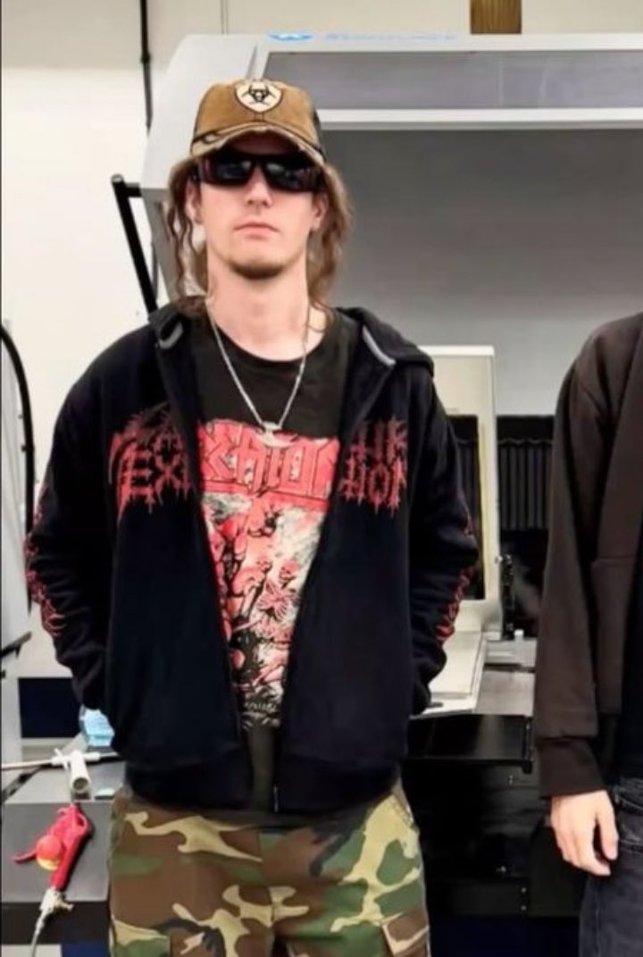 “… the Delta Force Operator that took custody of Nicolás Maduro… he was on PCP during the operation… thank you, patriot 🇺🇸…”