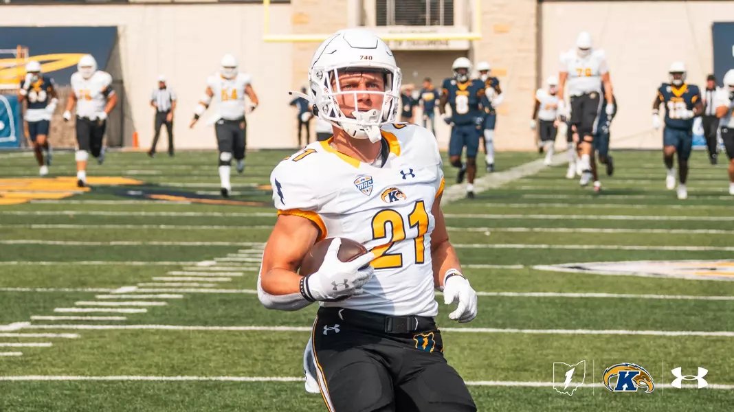 chris_hummer's tweet photo. Kent State freshman ATH transfer Cade Wolford has set a trio of visits, he tells @247Sports:

OK State: Jan 5-6
UCF: Jan 7-8
Cincinnati: Jan 10-11

A four-star transfer, Wolford had 509 yards receiving on 26.8 ypc this year. No. 84 overall in portal.

https://t.co/36ZH6faXBE https://t.co/XSwd0IOIKu