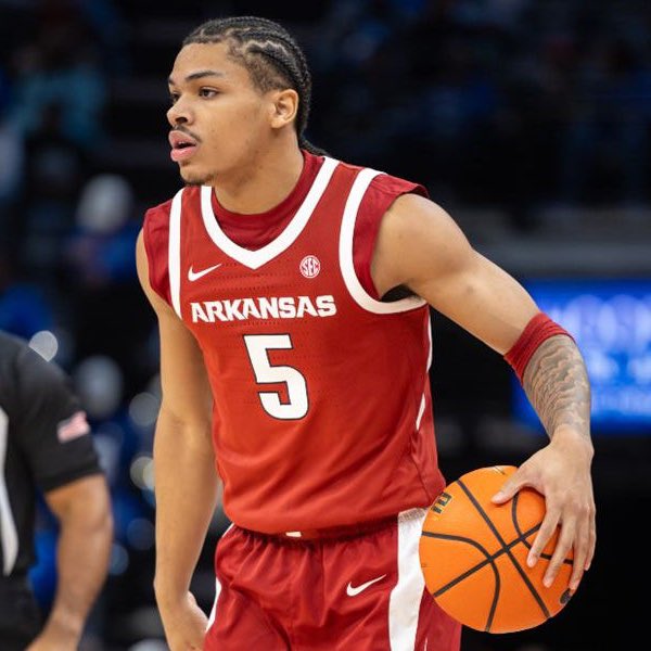 CBKReport's tweet image. Darius Acuff is SPECIAL. 

29 POINTS
9/16 FG
4 ASSISTS
2 STOCKS

POINT GOD. 🐗