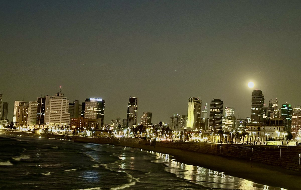 gotomichal's tweet photo. לא רק שקיעות https://t.co/Nsq5X384jy