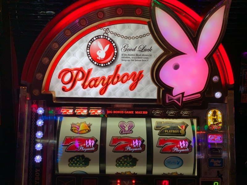 PLAYBOY Limited edition（山佐） 「PLAYBOY」の後継機で違和感の