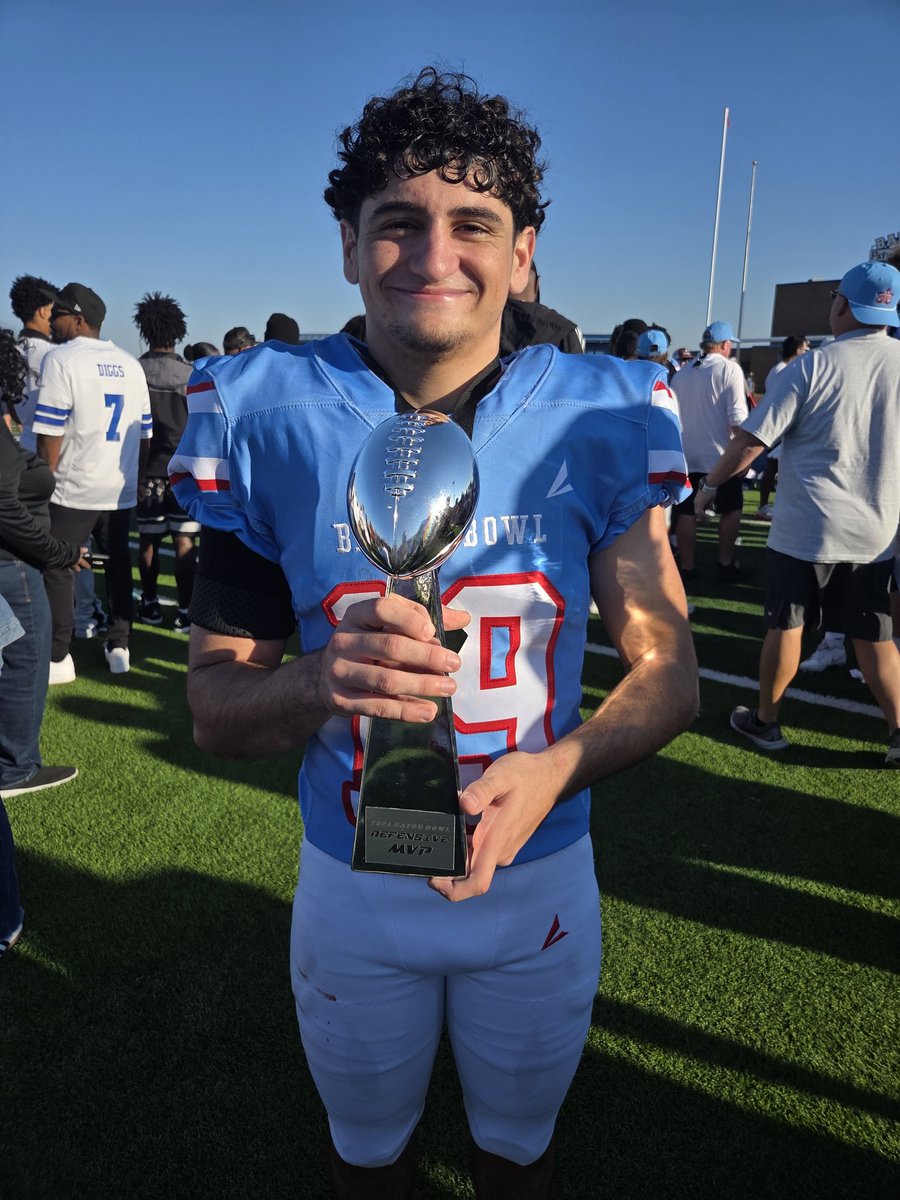 AnthonyScarabin's tweet image. Daniel Scarabino Bayou Bowl Defensive MVP of the Game
@ScarabinoDanie1 @cincofb @CRFB_Recruiting