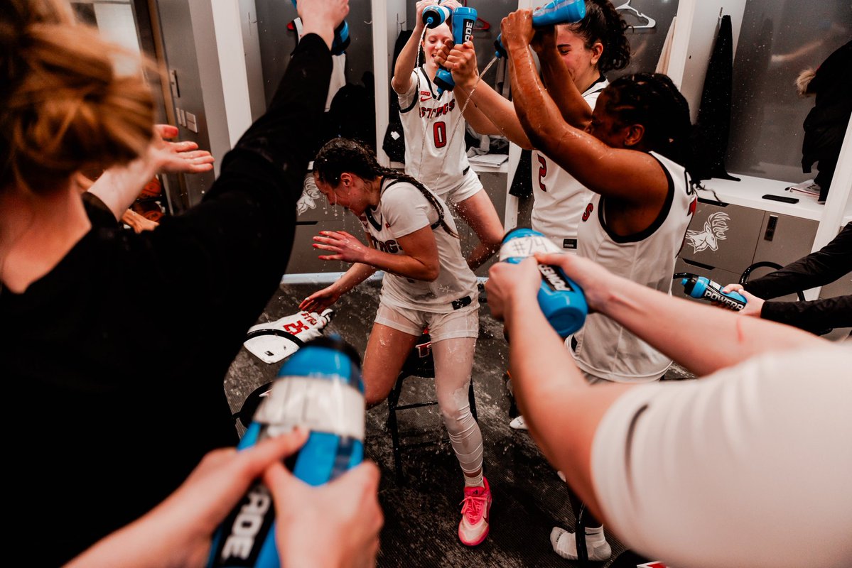 StagsWBball's tweet image. 1st ever triple double in school history 🤘