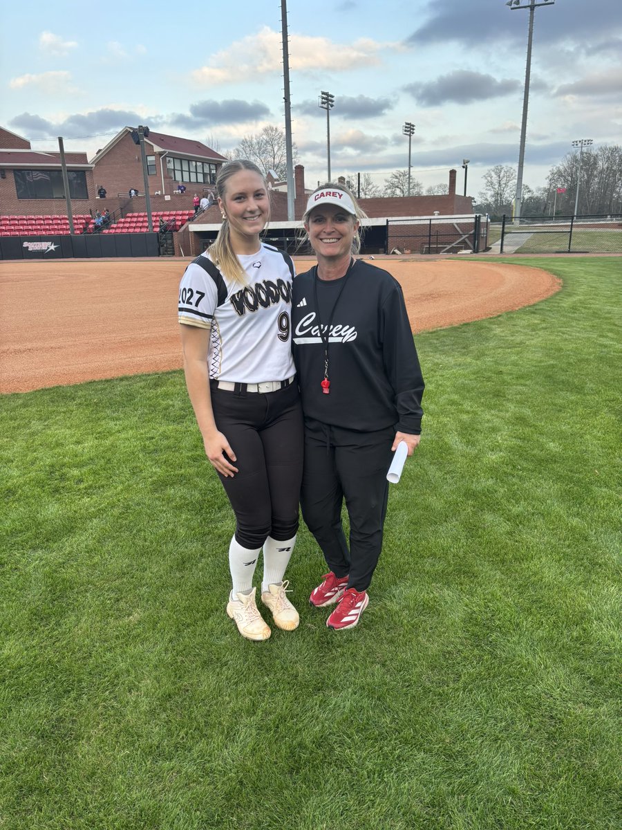 LA__Voodoo's tweet photo. William Carey camp recap for Bekah Pounds (2027, P/1B) 🔥🥎 The circle is her home. The grind is her language.
She learned, adjusted, competed, and leveled up! 📈💪
Coaches, take note 👀… this pitcher is just getting started.
#UncommittedPitcher #GOLDenGirl @BekahPounds https://t.co/ha1AdygAbx