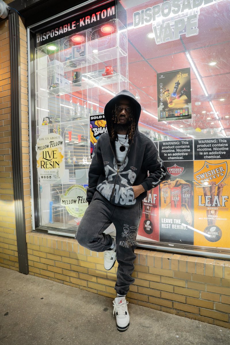 Aust65st's tweet image. 