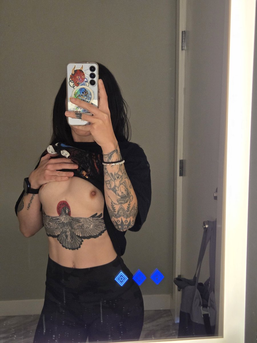 roxyraypixel's tweet image. Some tattoos for your timeline. 

#gymgirl #tatted #curvy