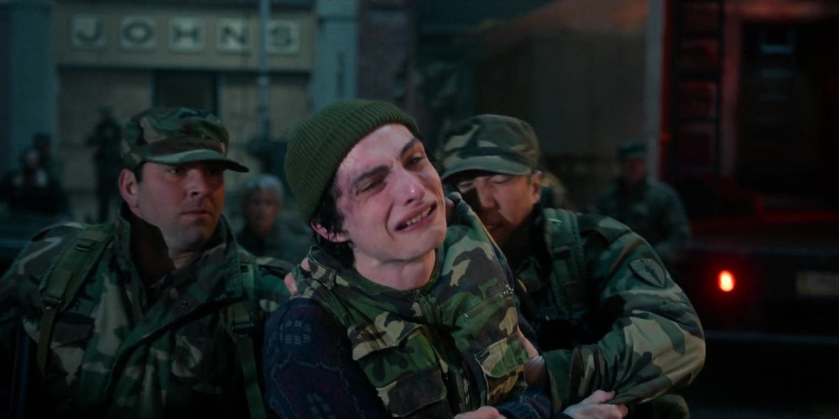 literatiily's tweet image. DAMN……………