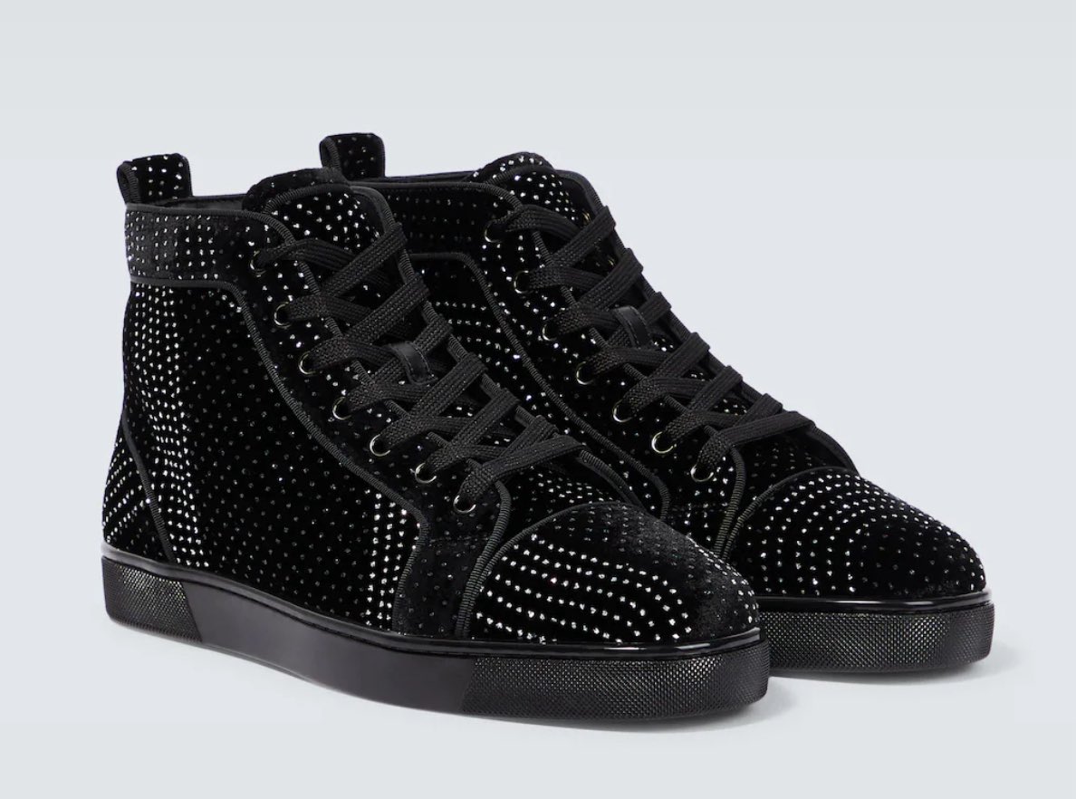 Vaqtaball's tweet image. Je vais enfiler cette tenue traditionnelle malienne et aller fêter la victoire #PlaceDesFêtes #Rebeval #Danube #AssimiGoïtaPuissanci