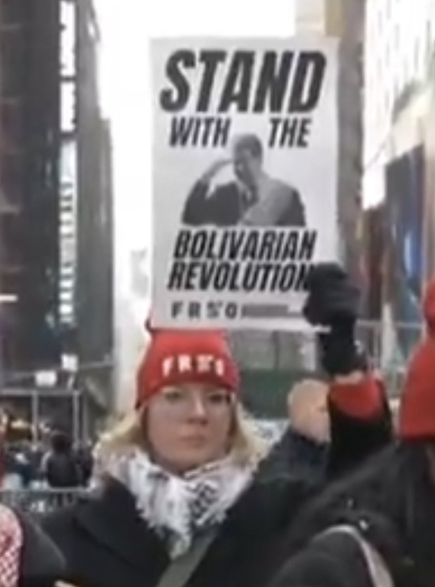 Steph Anie tweet media