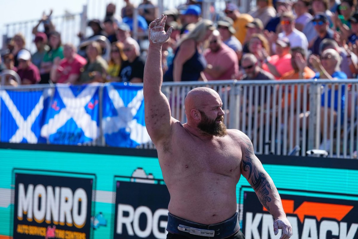 SBD World's Strongest Man tweet media