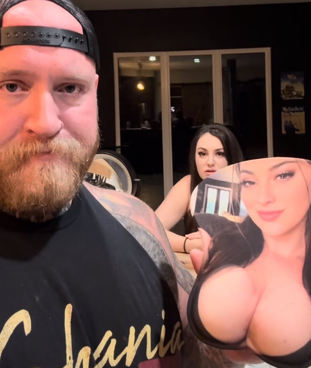 heatherlynnoh's tweet image. Caleb had this mousepad made bc he thought it would be a funny joke. A few people asked where they could get one so I decided to have 10 of them made… was that maybe not enough? 😅