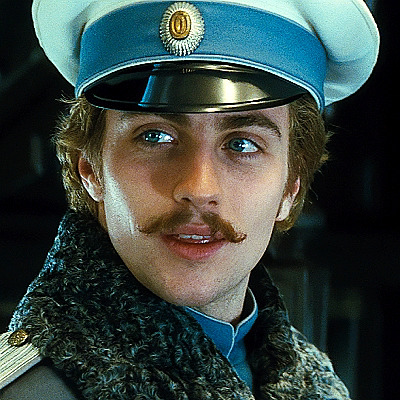 TheCinesthetic's tweet photo. Aaron Taylor-Johnson in Anna Karenina (2012) https://t.co/16HK2iCfnx