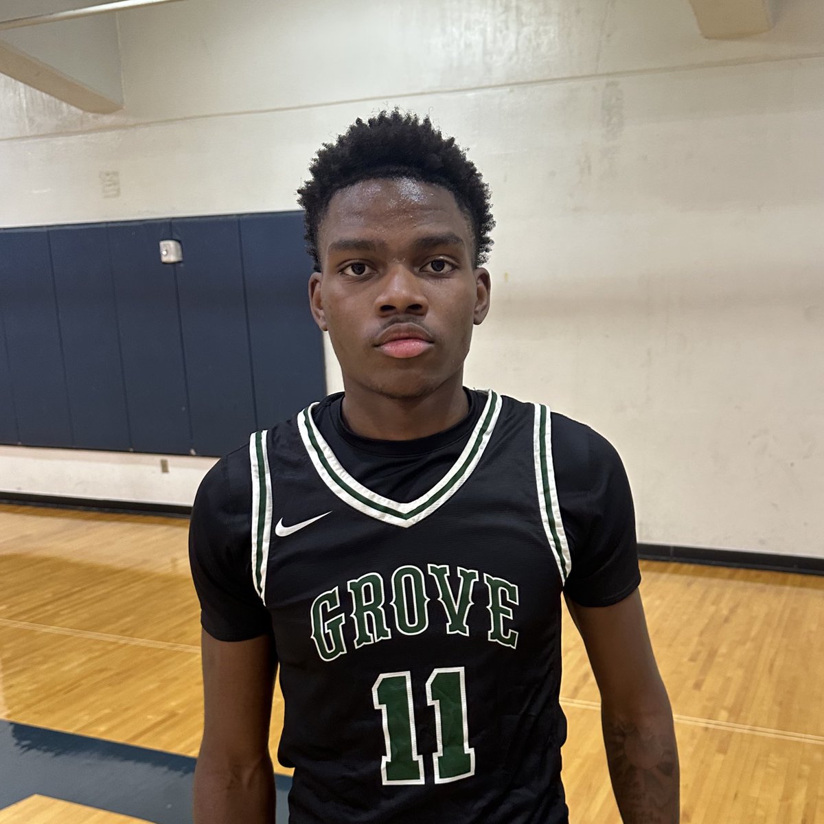 HoopSeen tweet media