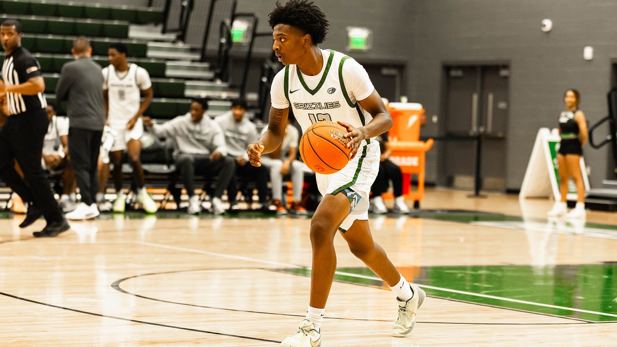 GGC_MBB's tweet photo. No. 24 Men's Basketball Shoots Way to Road Win. Grizzlies made a season-high 16 3-pointers.

📰 - https://t.co/JgOTcDIRCU

#ClawsOut https://t.co/UVNlmCDAQ3