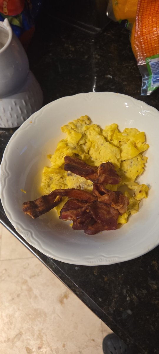 sum_wolf's tweet image. Eat bacon to spite the jews and muslims