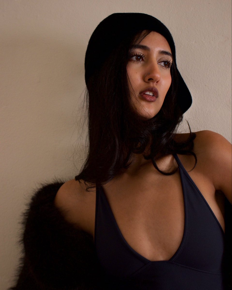 girlphunk's tweet photo. new new https://t.co/Yop2drDVvA