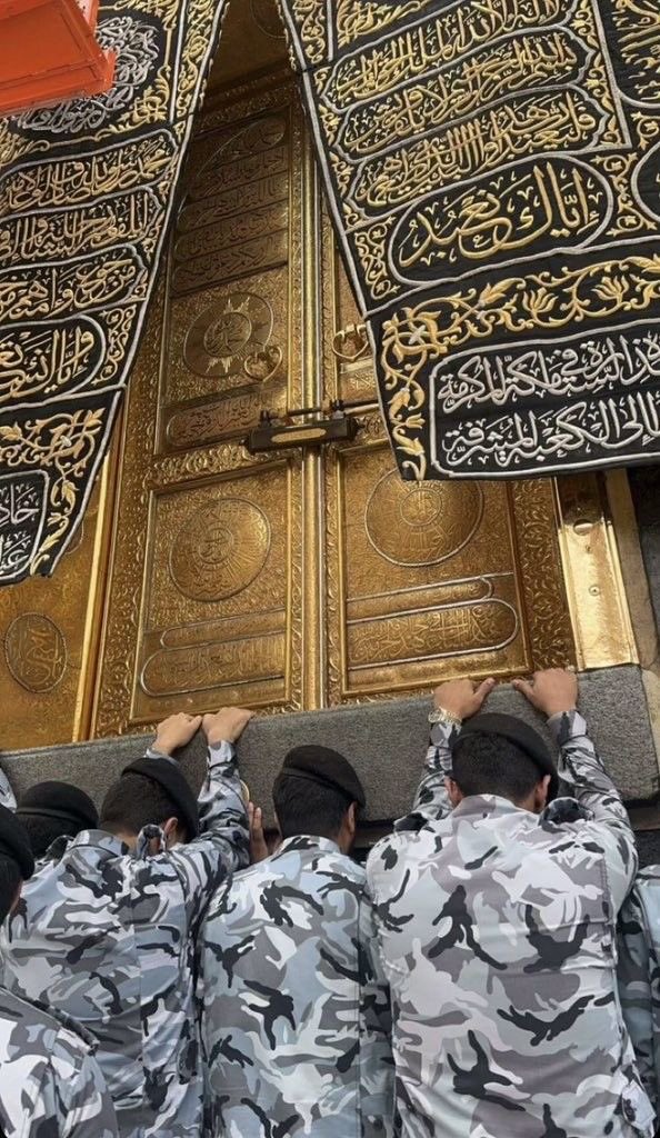 Fahdafahadk's tweet image. حنّا أشهر من علم حنا خدام الحرم🇸🇦