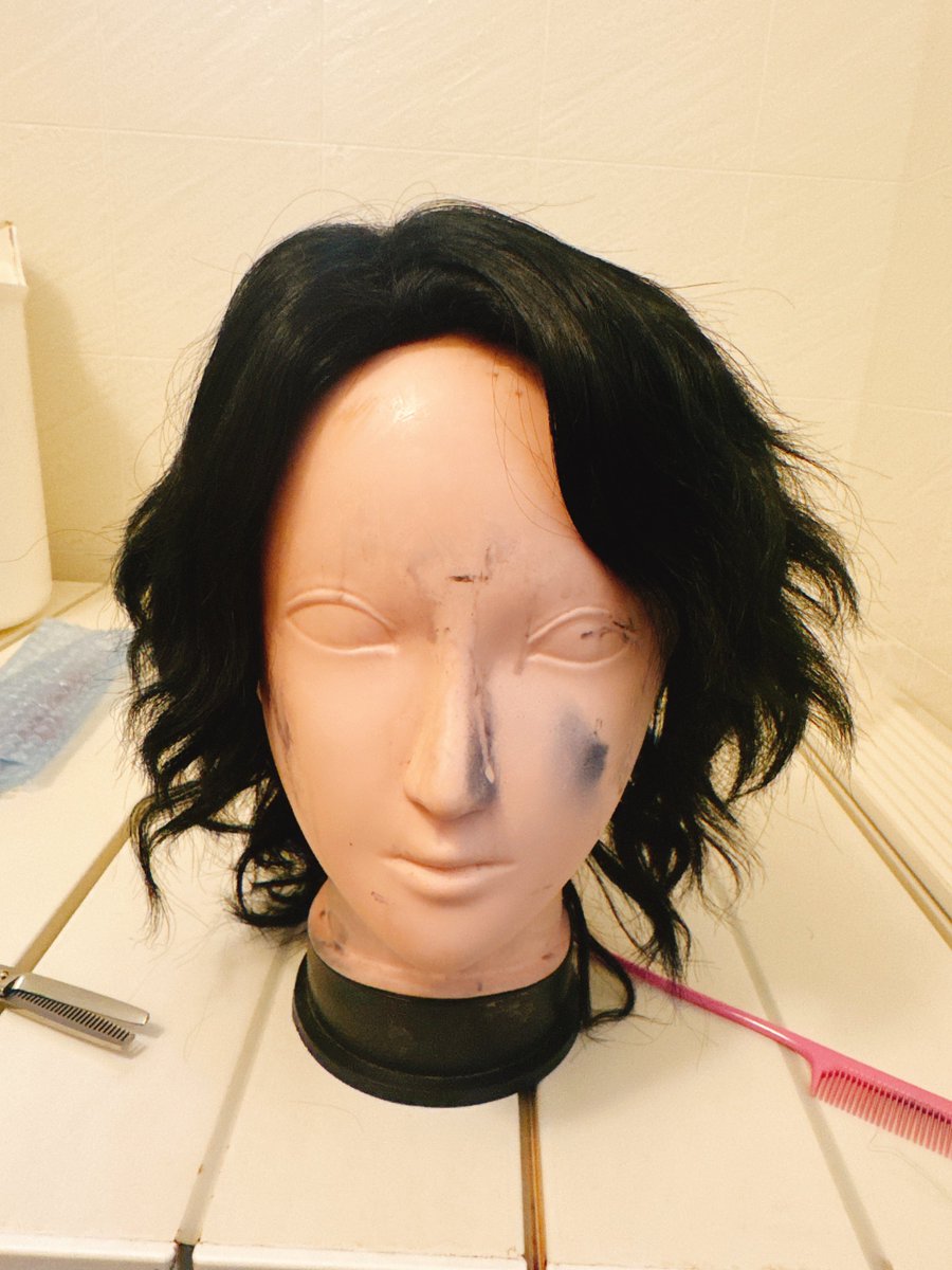 おばあちゃん家でお正月する予定が無くなったからウィッグ作る 1週間後