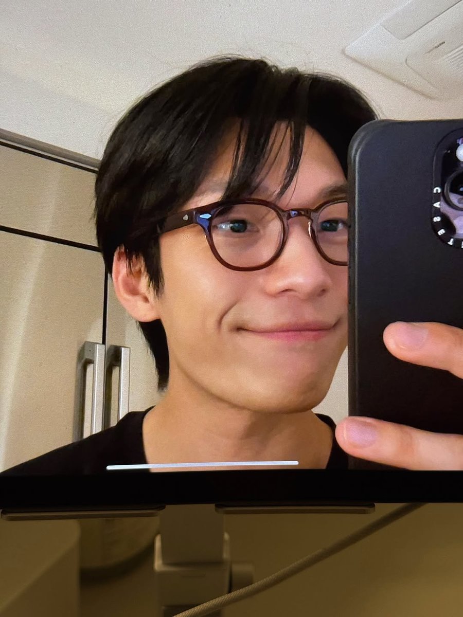 withajoon's tweet image. ⠀
⠀
Selamat siang dan selamat hari minggu pertama di tahun 2026.
⠀
⠀