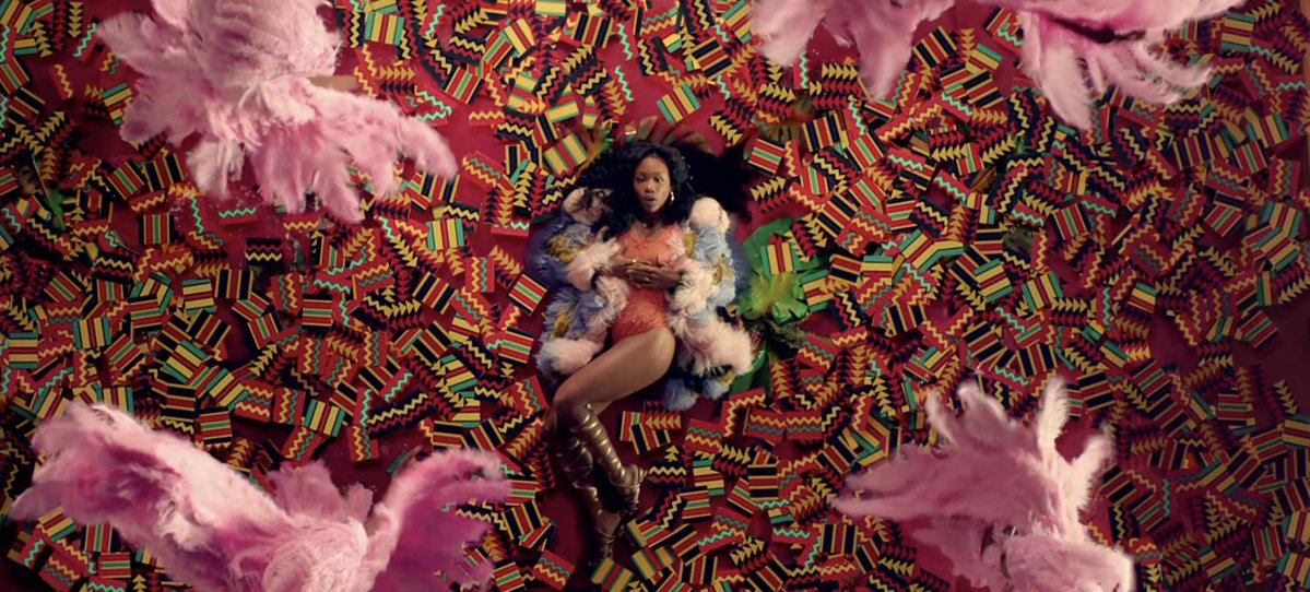 PopCrave's tweet image. 8 years ago today, Kendrick Lamar &amp;amp; SZA released “All the Stars.”