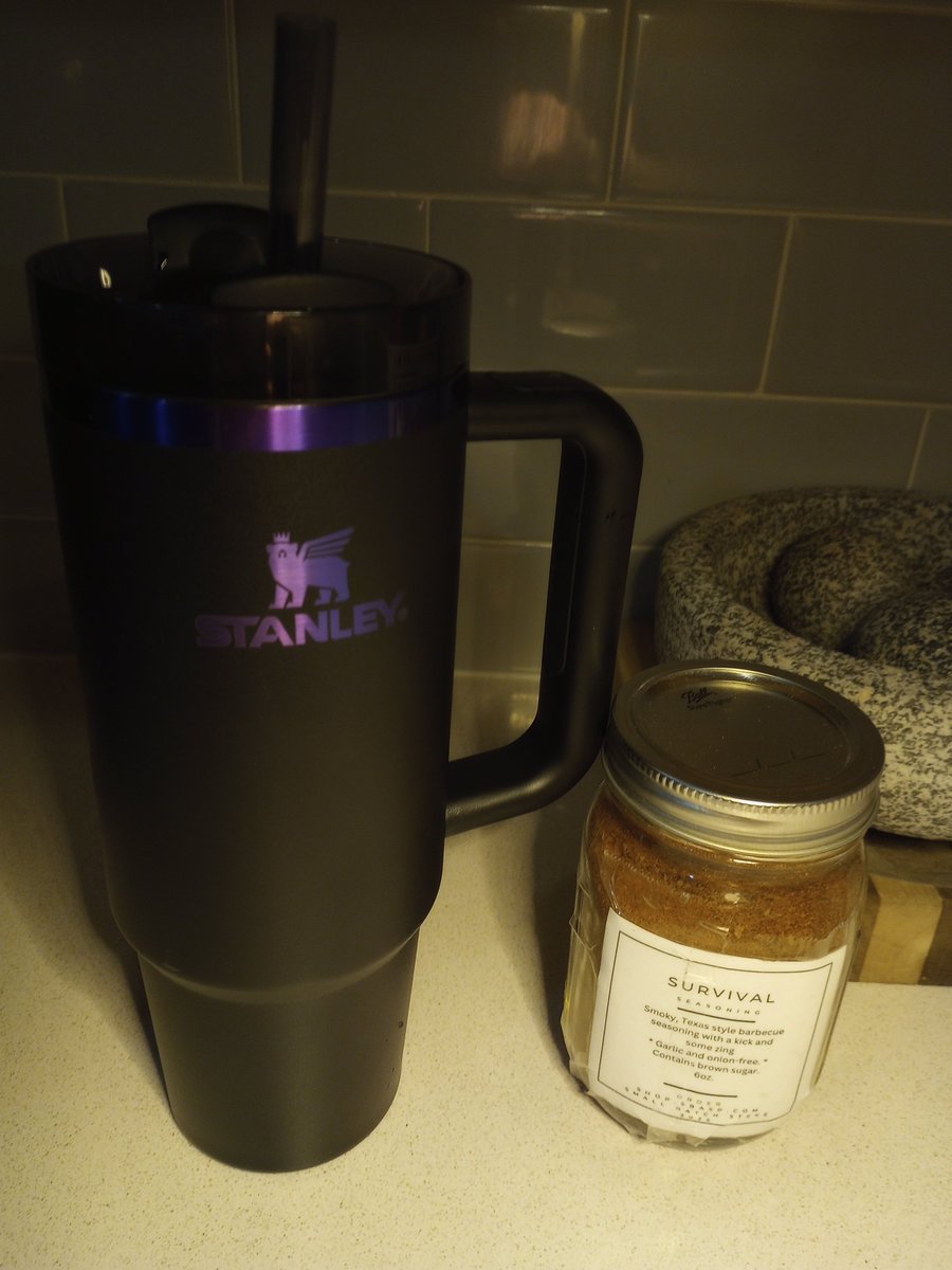 smallbatchsteve's tweet image. Little surprise from my better half along with a fine example of one of our medium sized jars of #SurvivalSeasoning.

Had to share the purple! 💜 nostr vibes ✊