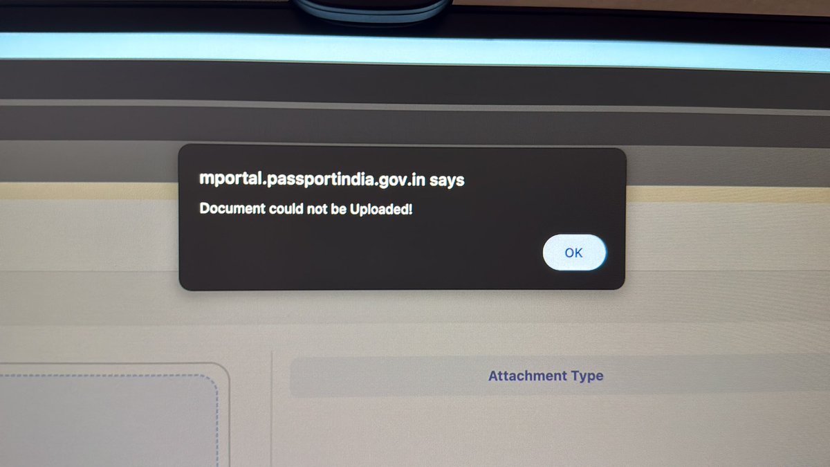 four_ofour's tweet photo. @passportsevamea the passport renewal page is broken. I’ve been trying to upload photograph but keep getting the same issue over and over again. Can this be fixed please? It appears to be a long running issue. https://t.co/r515UeHmVG