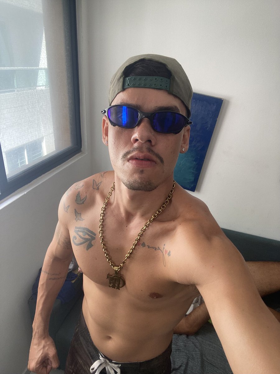 nicolascairofc's tweet image. Cheguei Recife 🔥😈🍆💦
#chudai #waata 
#gayporn #gay #gayboy #gaymen #gaysex #instagay #gayhot #porn #gaytoes #gayfetish #lgbtq #gaylove #grindr #gayfeet #malefoot #gayselfie #gayworld #gayitalia #gaysexyboy #grindrita #gaylover #nonegrindr #selfiegay #gayworlditaly #gaynapoli