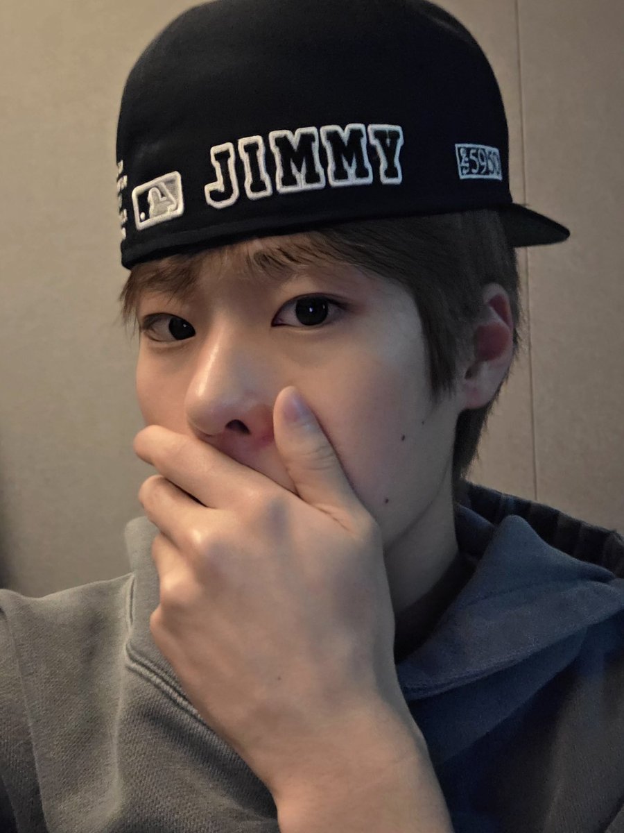 sofy‎‧₊˚♪࿐₊˚⊹ tweet media