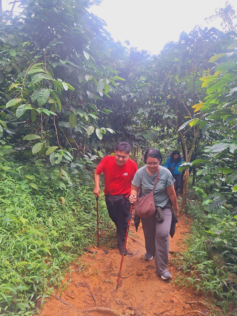 JanPP1's tweet photo. Trekking..... https://t.co/9OhIGAQTYL