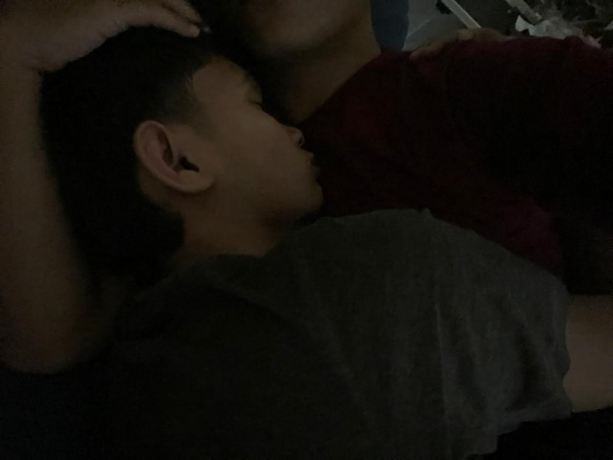 rcpdre's tweet photo. "kok ga dielus elus? kamu ga sayang aku ya?" he said https://t.co/0pr9R6ftyC
