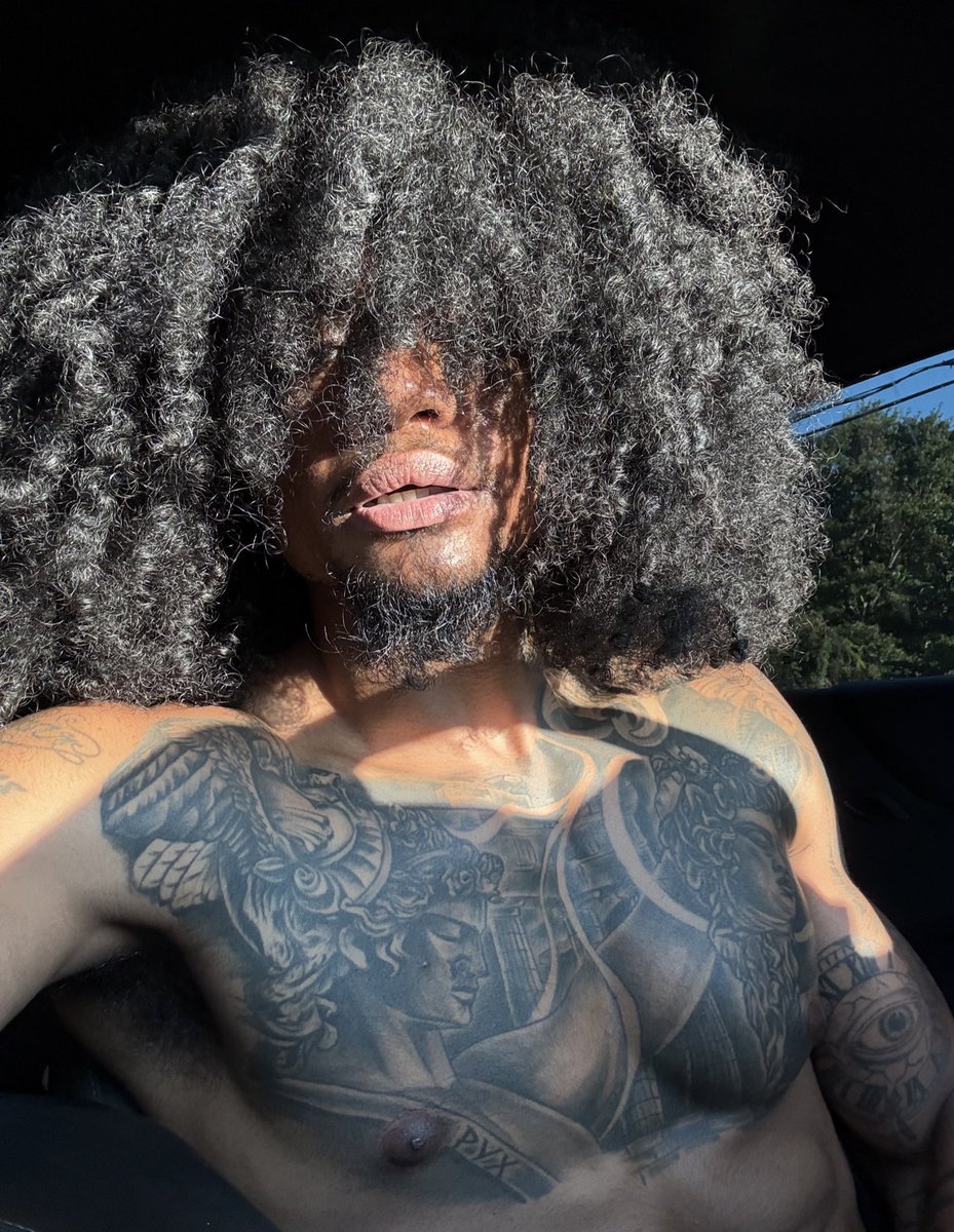 blodnee's tweet image. 