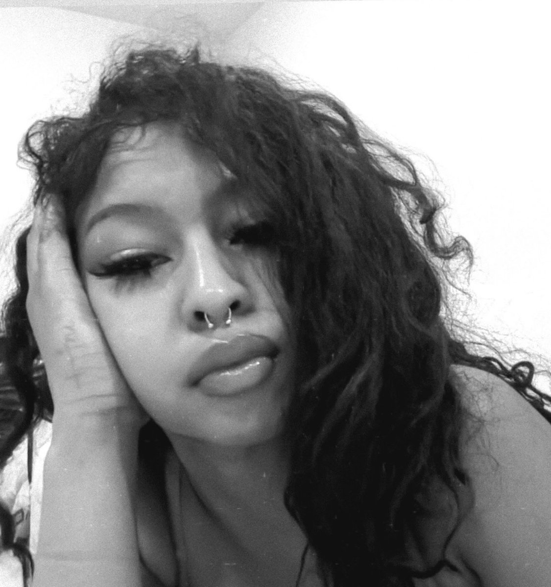 Ezzzy____'s tweet photo. Sweet Sweet🎀 https://t.co/LhTGoPewVE