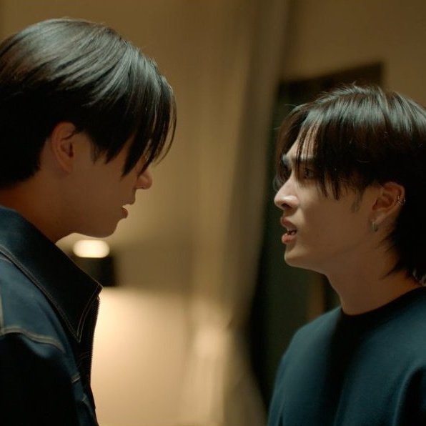 domiiata's tweet image. at this point, tawanaran should just quit the entertainment industry and start a new life as teachers