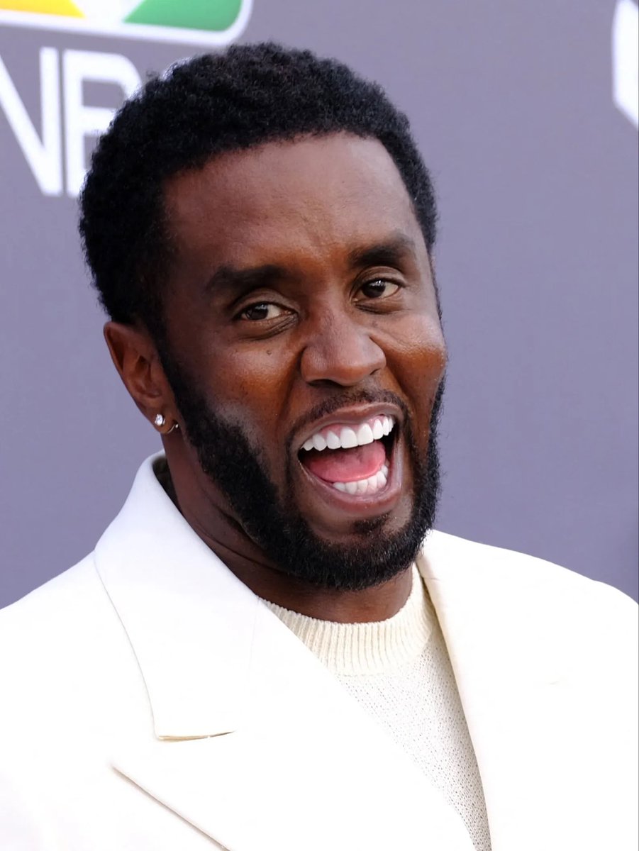 AlertaNewsPlus's tweet image. 🇻🇪🇺🇸 | Se prevé que Nicolás Maduro sea recluido en la misma prisión de Nueva York que “Diddy”.