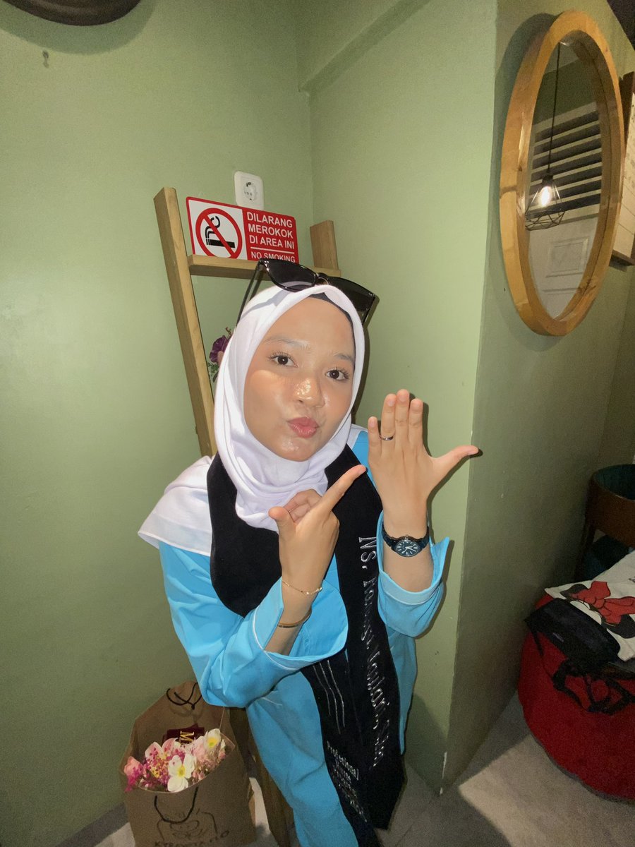 chocooreoss's tweet photo. anjayy depan belakang nama sudah ada tambahan 😋 https://t.co/6MzMThqYif