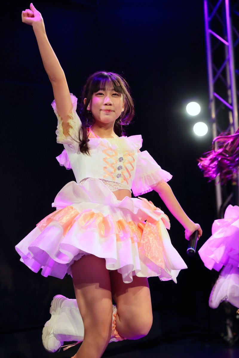 みりあん☺︎⑨ 22/7 (nanabun no nijyuuni) ED - Emeralds in the Sky - YouTube