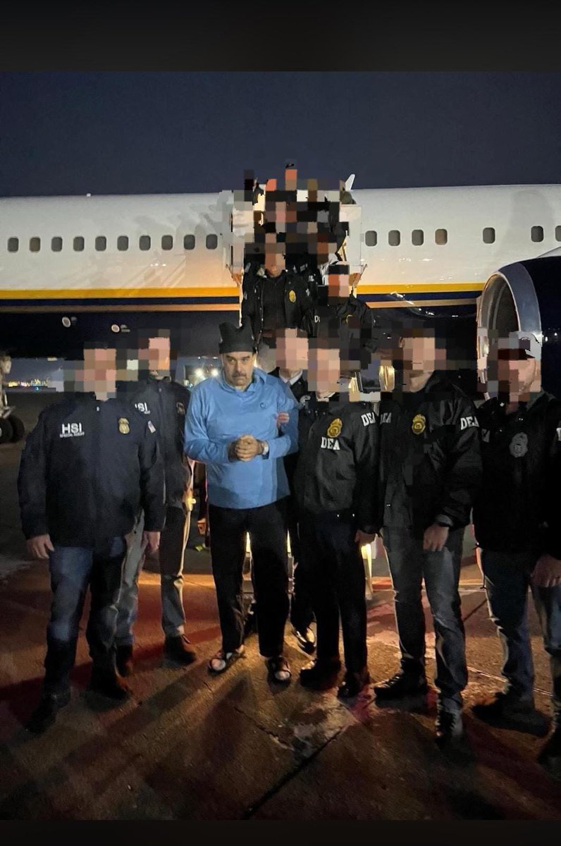 CesarMorenoH's tweet photo. ATENCIÓN

PRIMERAS IMÁGENES DE NICOLAS MADURO EN EEUU https://t.co/oSdmv110JF