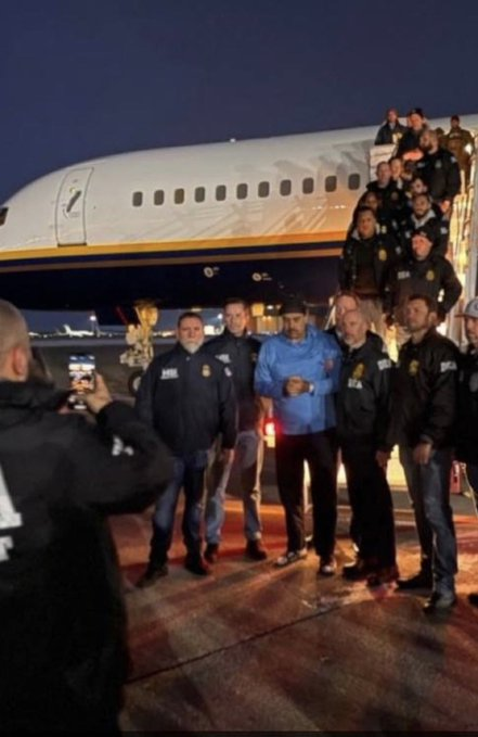 Osint613's tweet photo. New images have been released from Venezuela's Nicolas Maduro's arrival to New York, per @FaytuksNetwork.

Contributed by @AZ_Intel_. https://t.co/Lnnycb9LAW