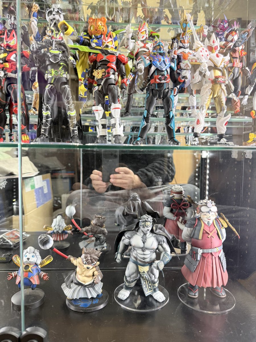 しばらくライダーフィギュア増えないだろうからケースにイン！製作者様