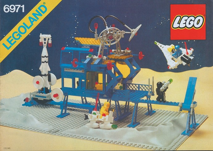 blocksmagazine's tweet image. Love LEGO? Head to BlocksMag.com! 6971 Inter-Galactic Command Base from 1984 was home for the top brass of LEGO #ClassicSpace. It featured a sliding rocket bay, a sophisticated HQ with transparent yellow 'glass' windows, and even a launch track for spacecraft.

#LEGO